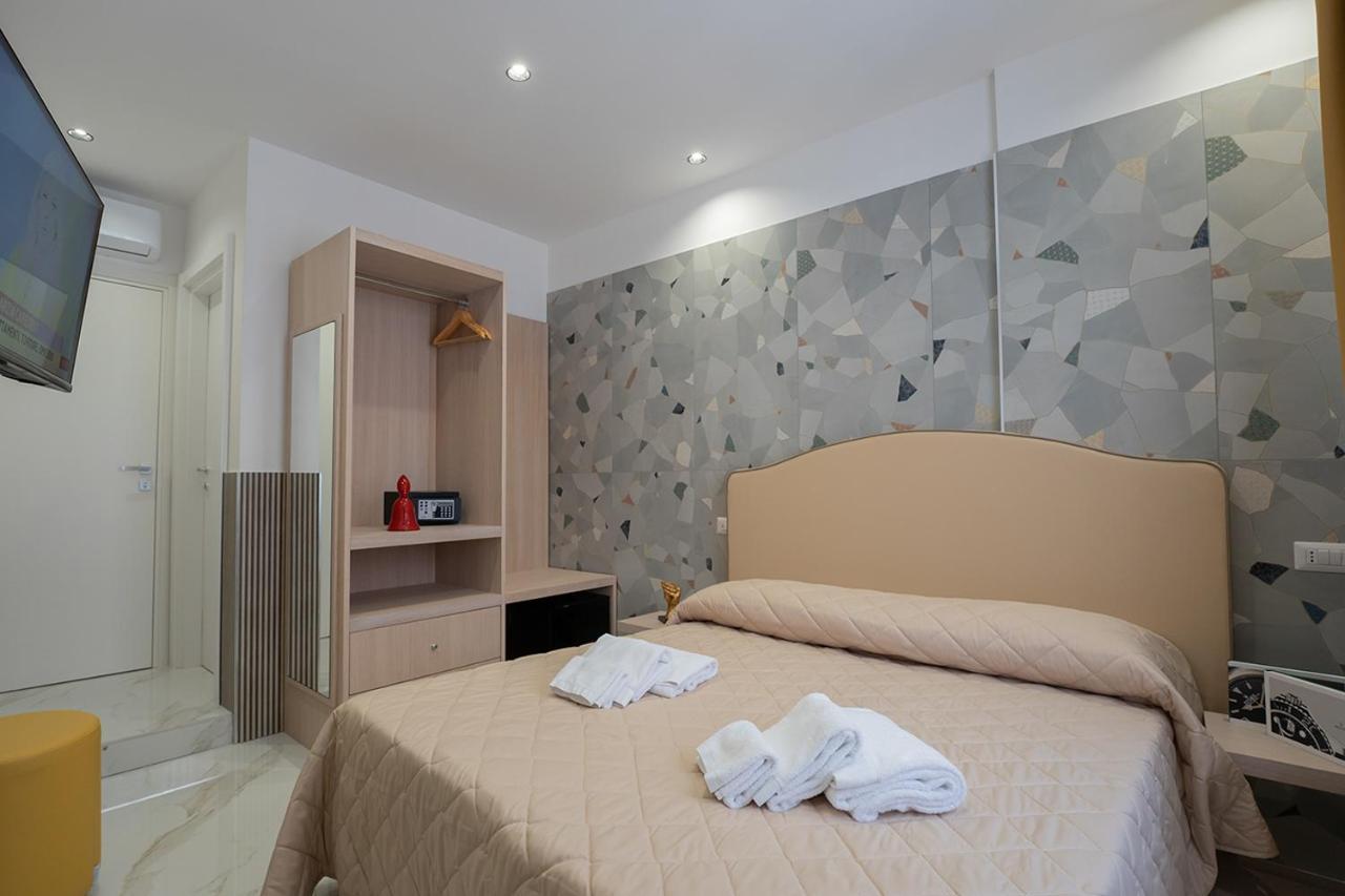 P.c. Boutique H. Lifestyle, Centro, By Clapa Group Dislocated Hospitality Maison d'hôtes Naples