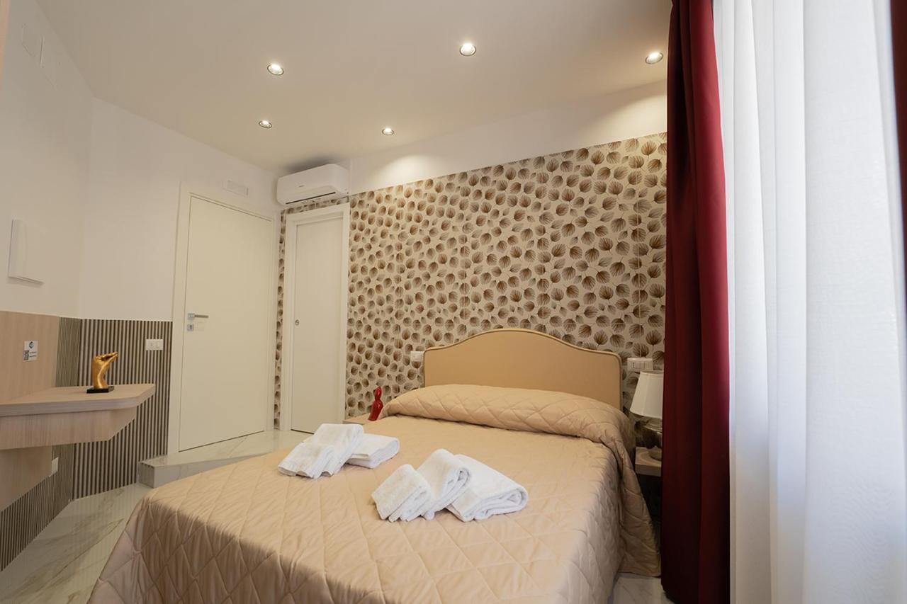 Maison d'hôtes P.c. Boutique H. Lifestyle, Centro, By Clapa Group Dislocated Hospitality Naples