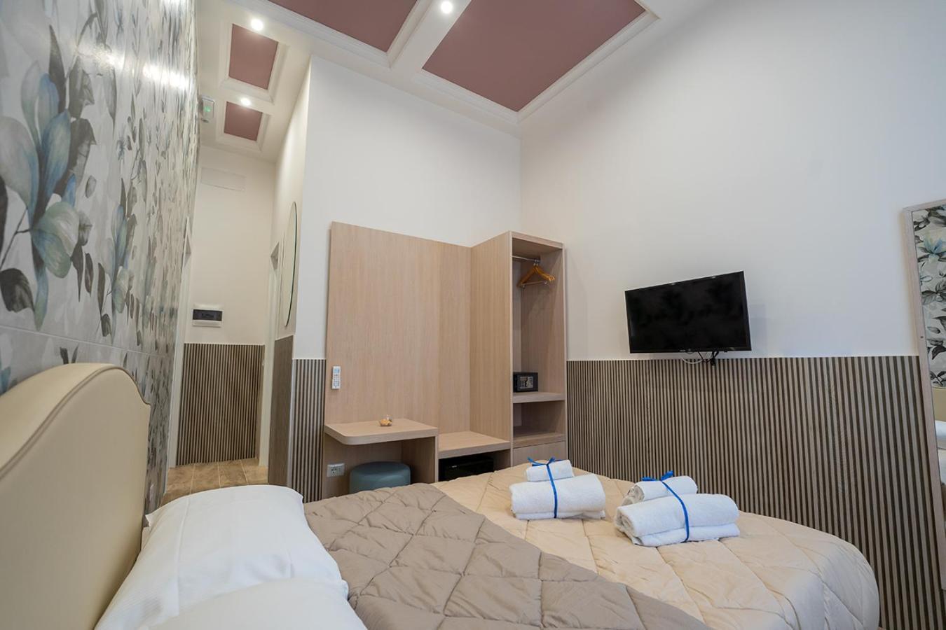 P.c. Boutique H. Lifestyle, Centro, By Clapa Group Dislocated Hospitality Maison d'hôtes Naples